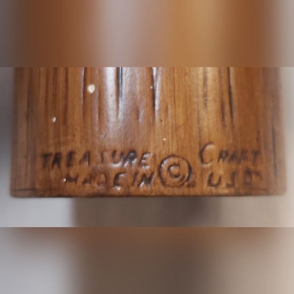 Treasure Craft pear salt and pepper shakers - Picture 5 of 7